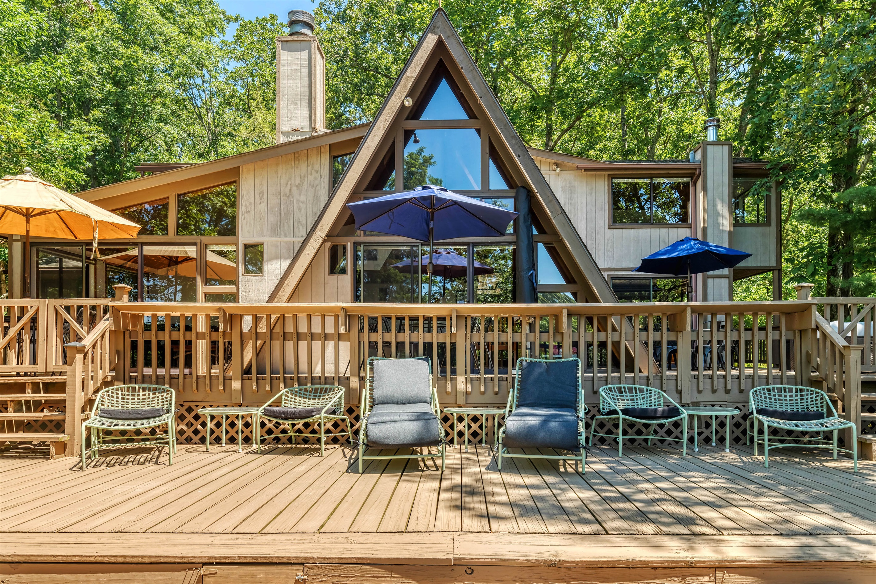 Outdoor seating