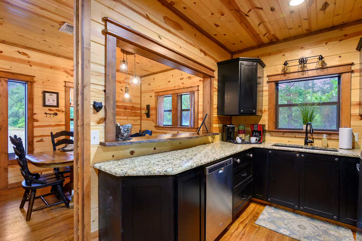 Kitchen: Delight in a spacious granite countertop and views, perfect for culinary adventures!
