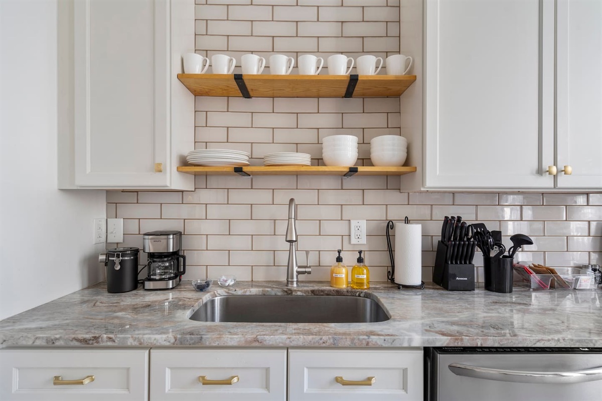 Complimentary coffee and tea — your mornings are covered