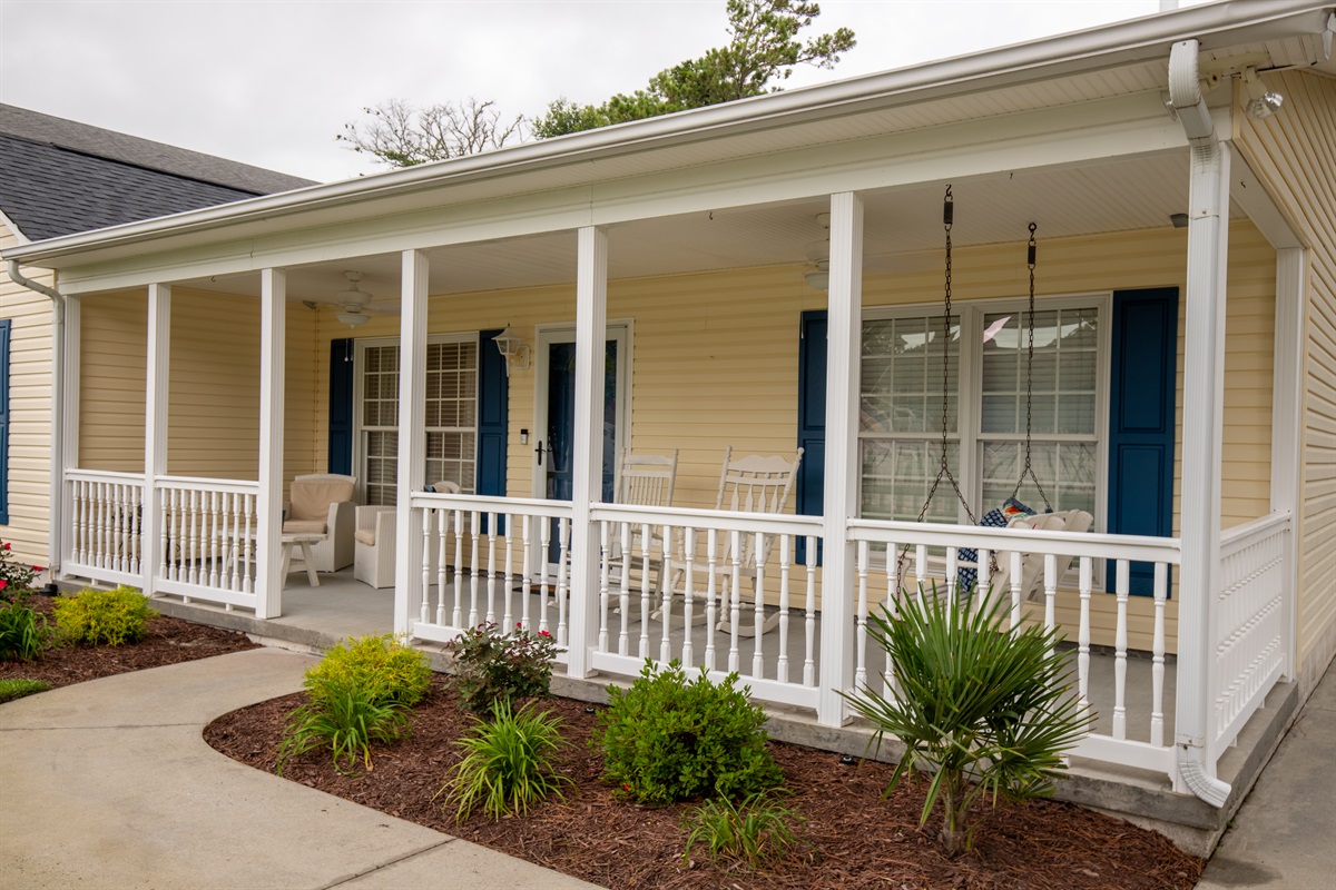 Front Porch/Entry