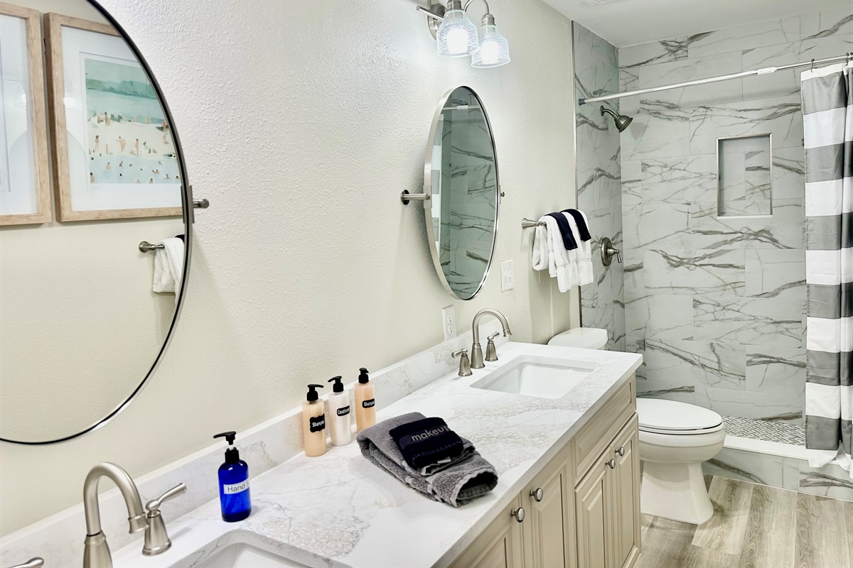 Lovely walk-in shower!