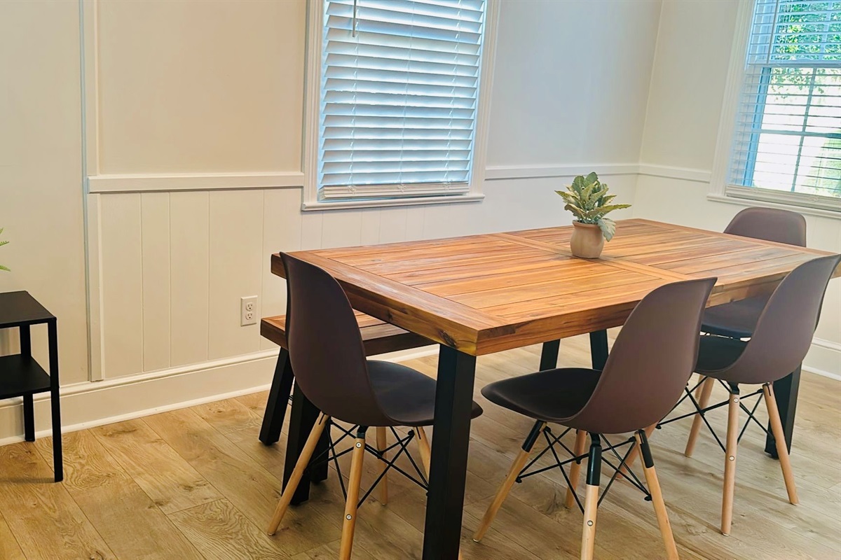 Dining table with sitting for 6