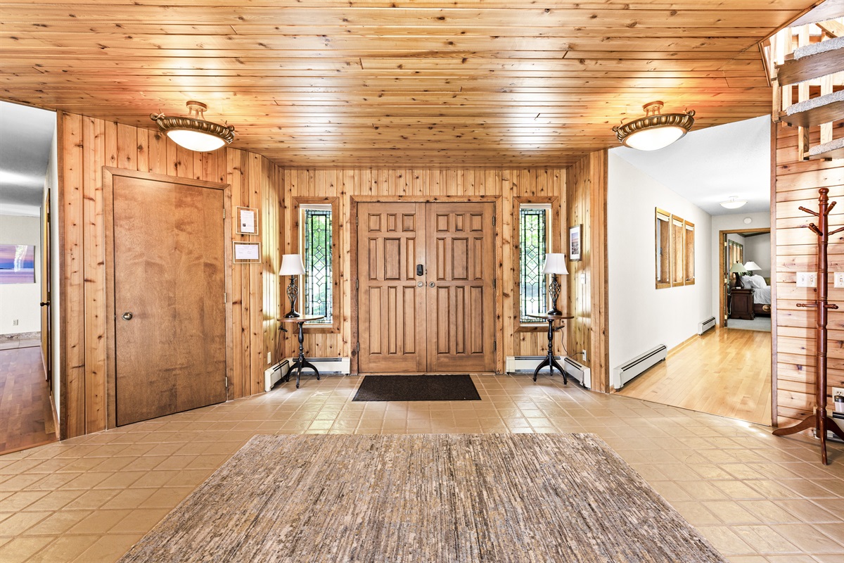 Down the hallway of the entryway you will find the first floor king bedroom with a ensuite bathroom!