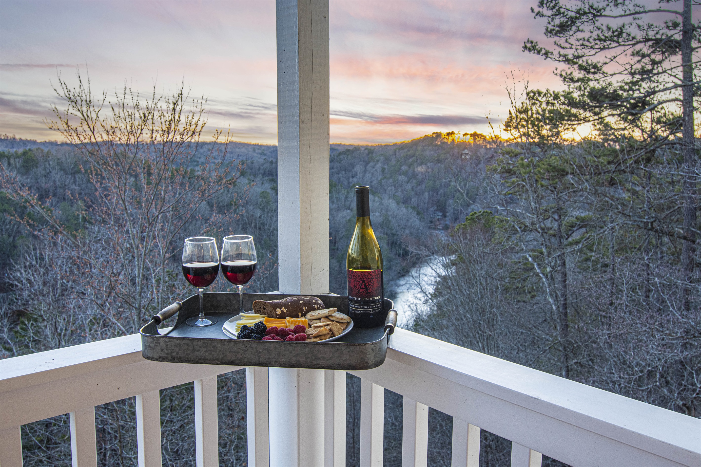 Summer Getaway in Ellijay | Pets Welcome | Hot Tub 2