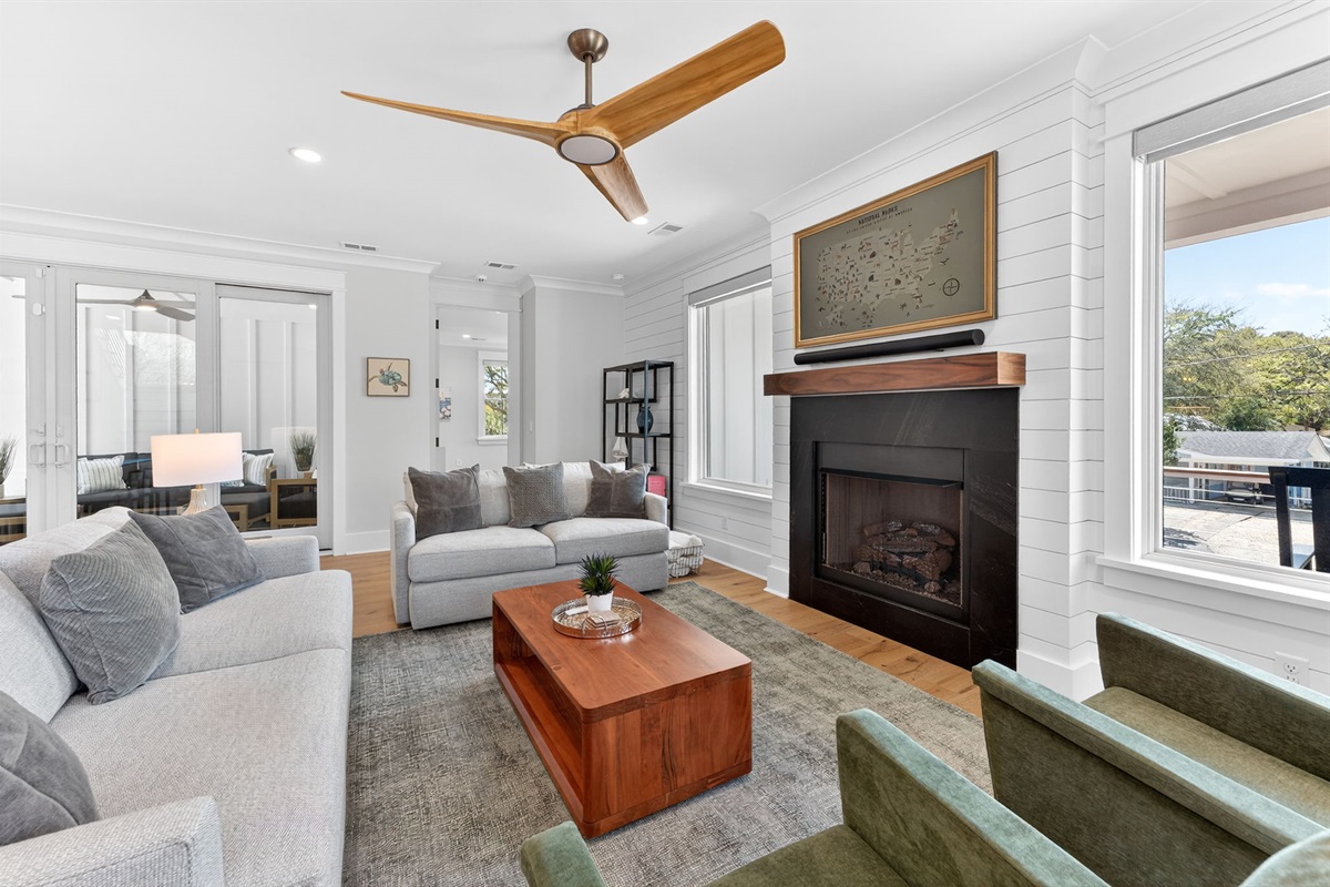 Living Room | On Beach Time | 6 30th Ave, Isle of Palms, SC | IOP Escapes