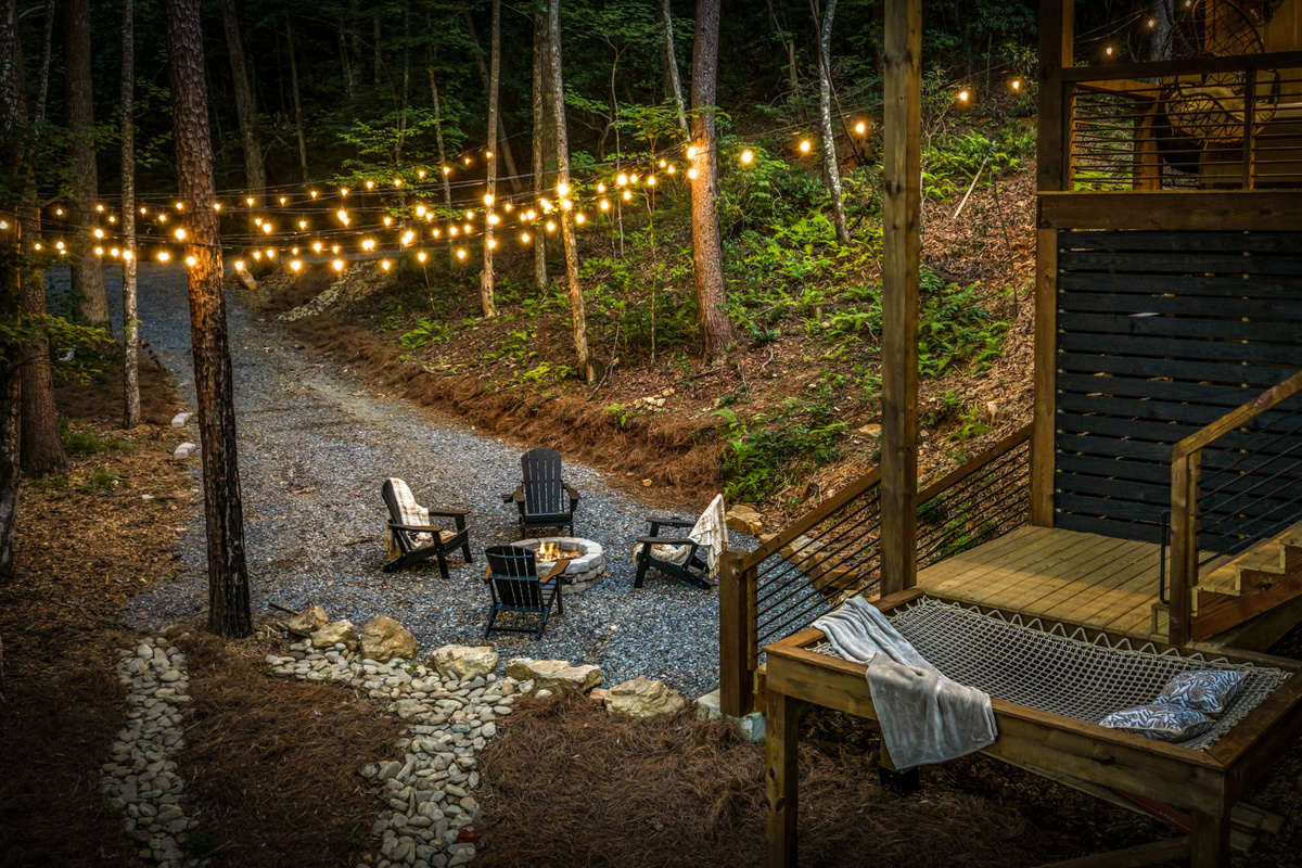 Fire pit and stargazing net