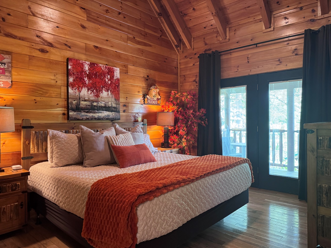Autumn Room, King  bed, upper level private bath and patio