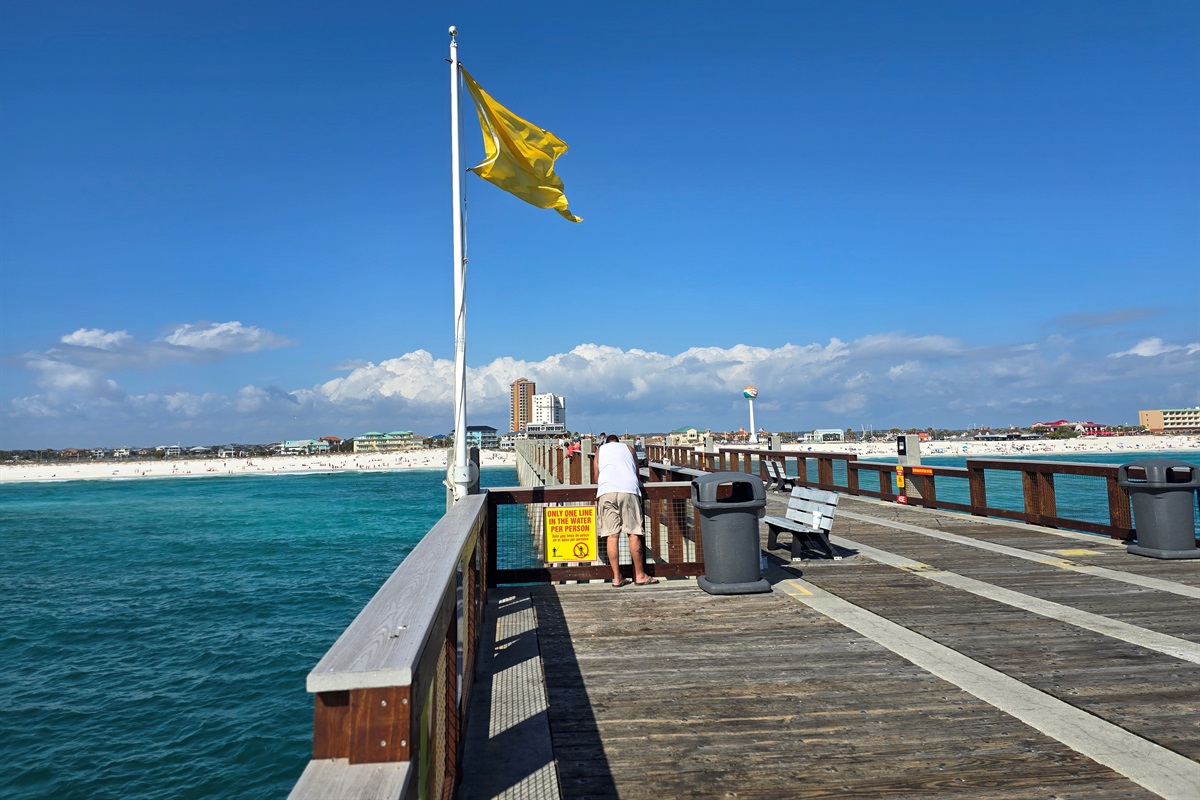 Pensacola Beach fishing pier, looking back toward the beach