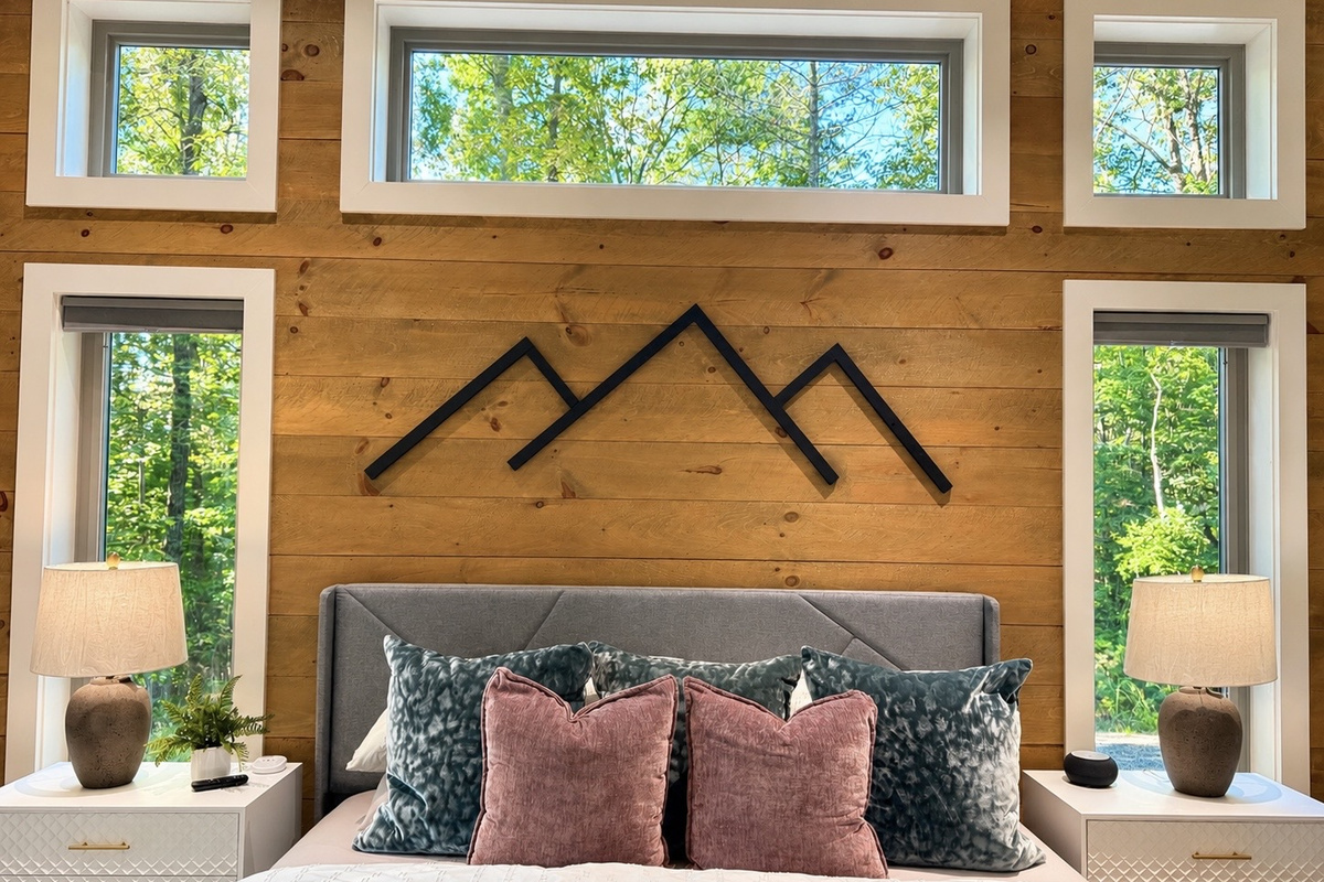 Unique architectural features throughout