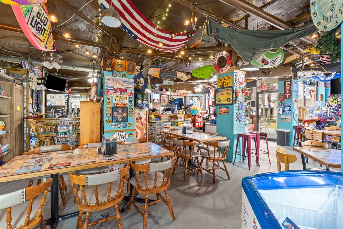 Stingray's Onsite Restaurant. A Favorite of Guests