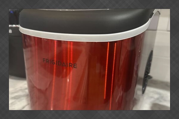 Frigidaire ice maker