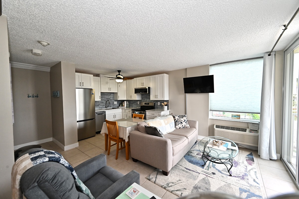 JD’s Beach Oasis at EBT 102C