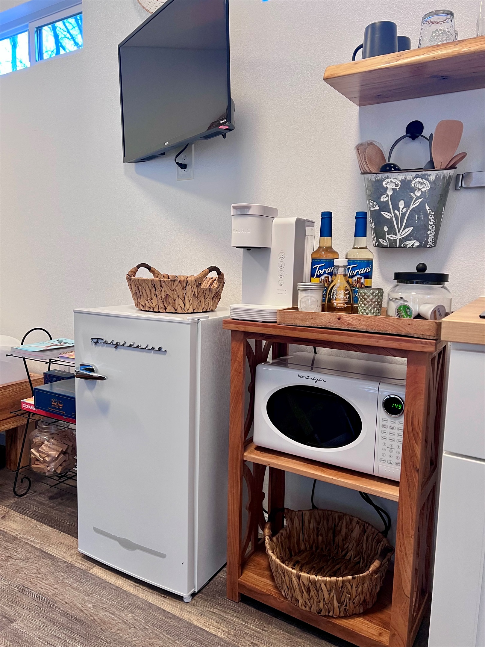 Mini fridge and microwave.