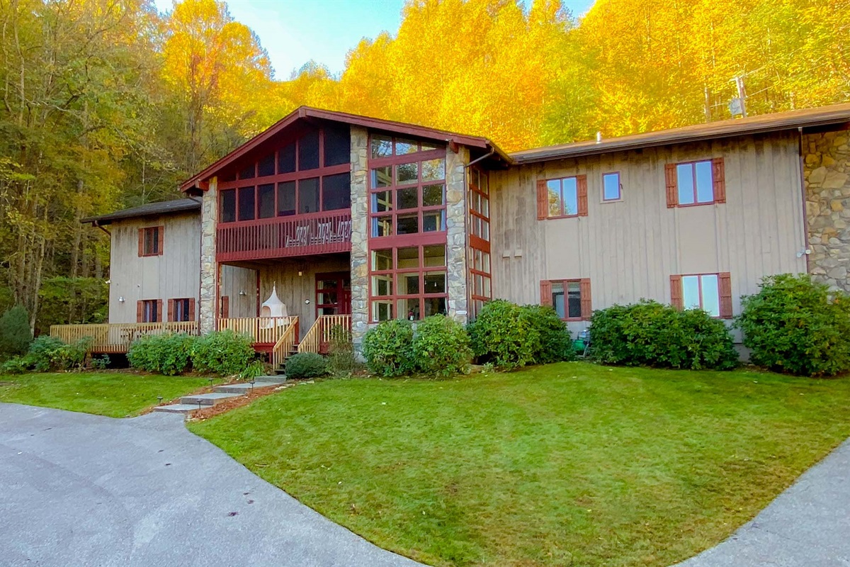 front view of the lodge