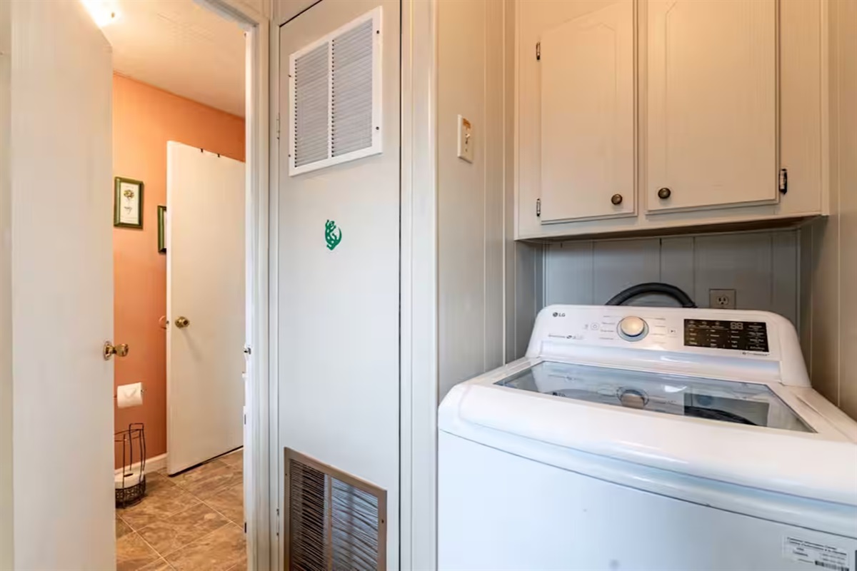 Enjoy the ease of in-unit laundry—comfort and convenience, right at home.