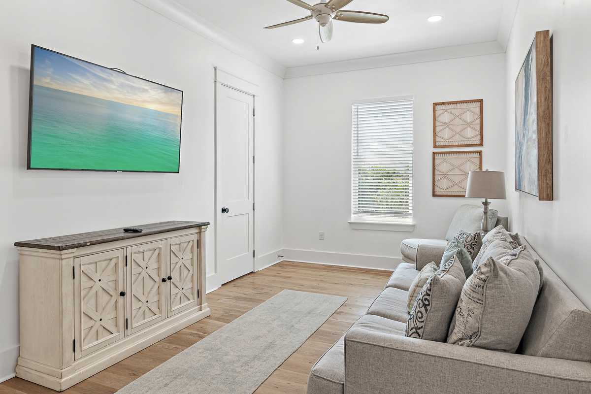 Your Perfect Spot to Relax After a Beach Day