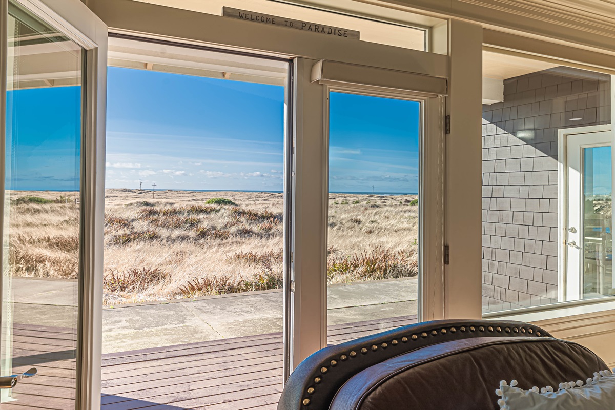 Dreamy ocean views from the main floor!
