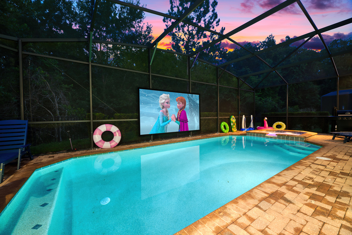 Stunning Twilight images of Pool