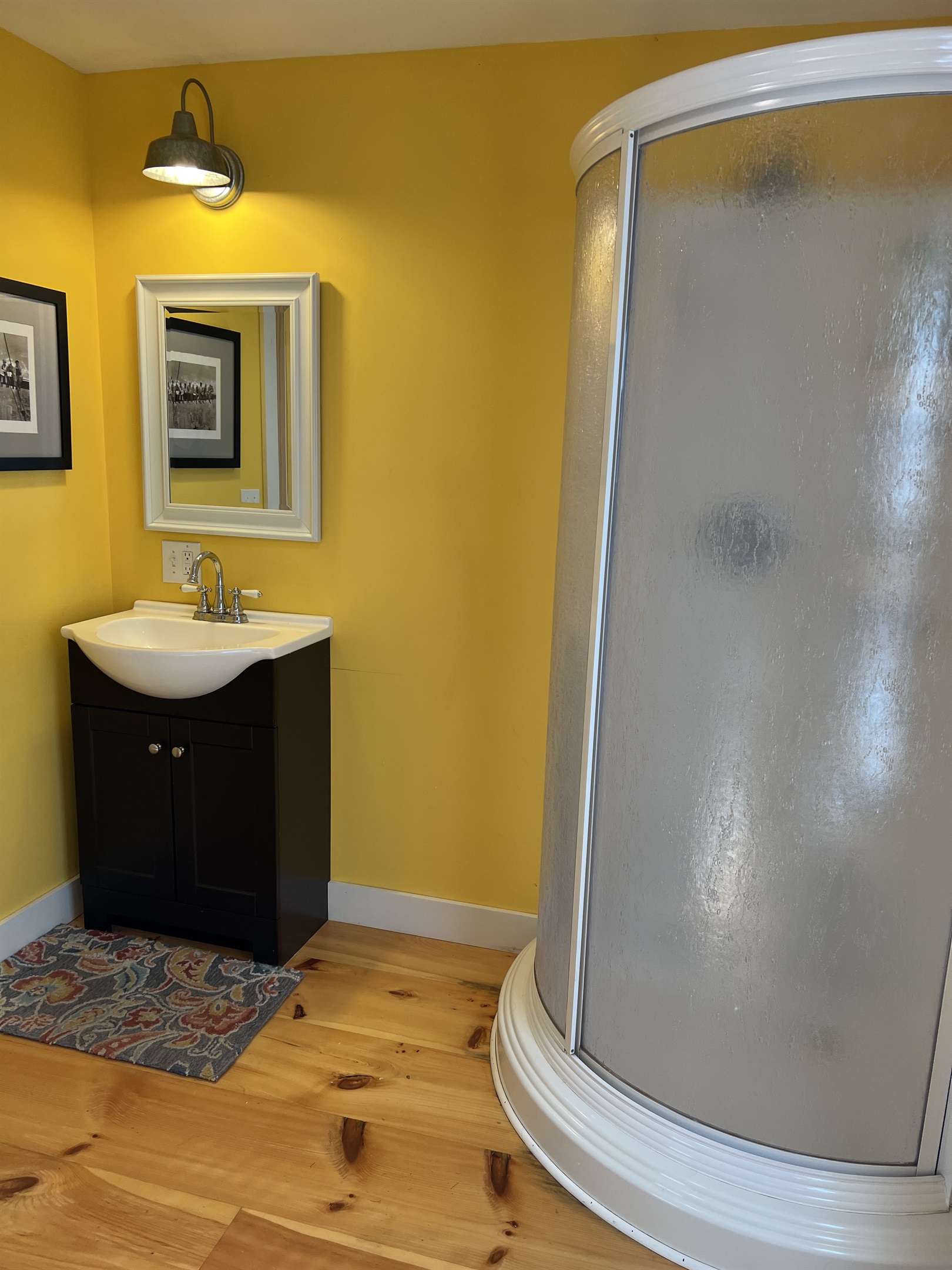 1st floor bathroom off the kitchen.