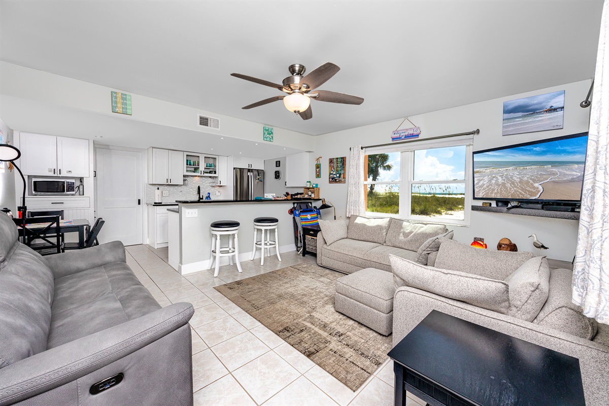 Fully Remodeled and beautiful!