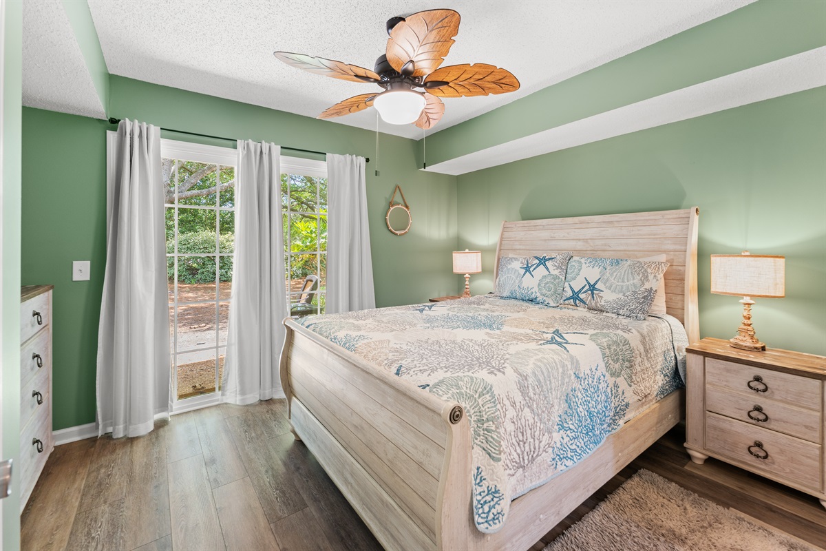 Main Bedroom with King bed, balcony access and ensuite