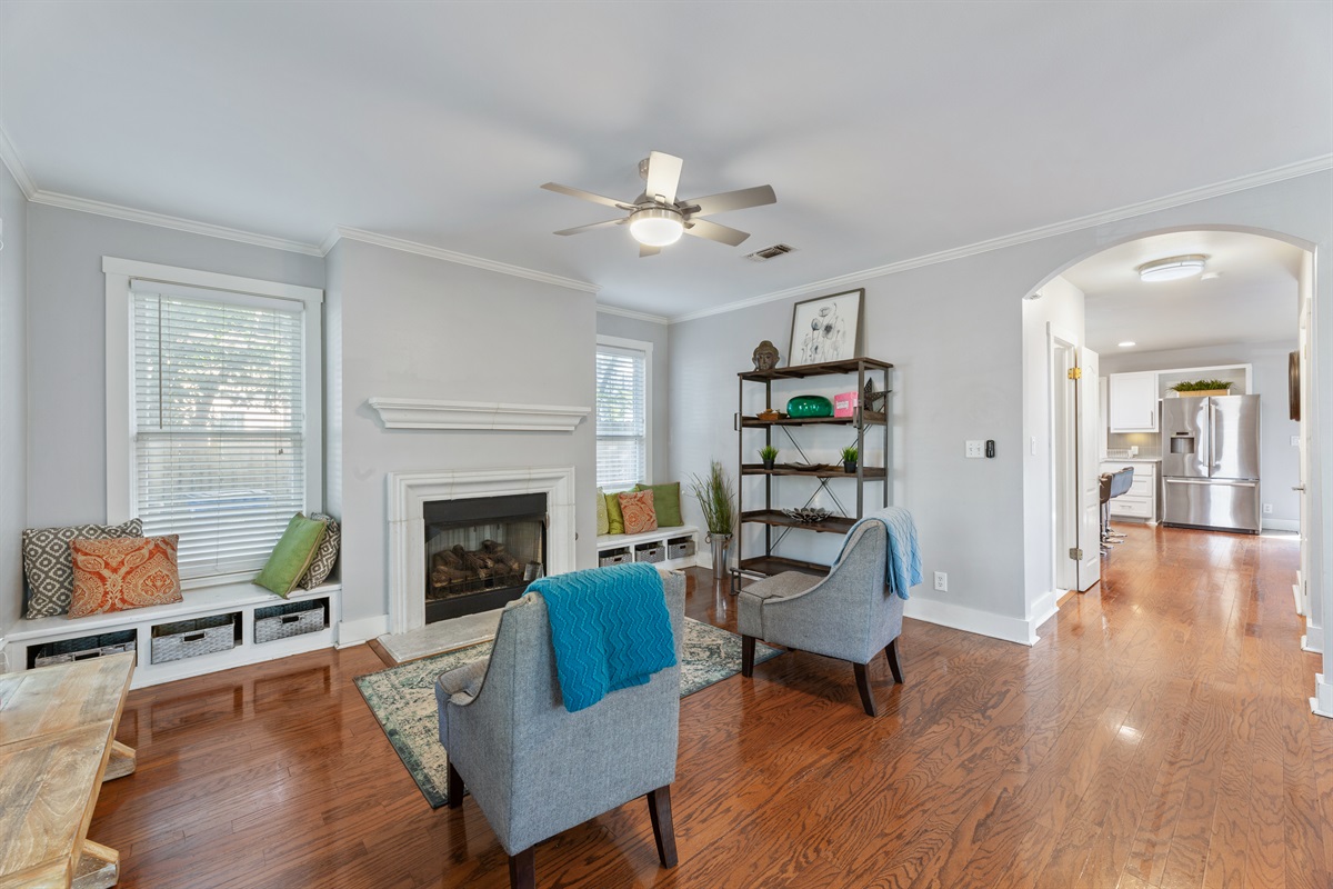 Sitting area in Living room with Fireplace