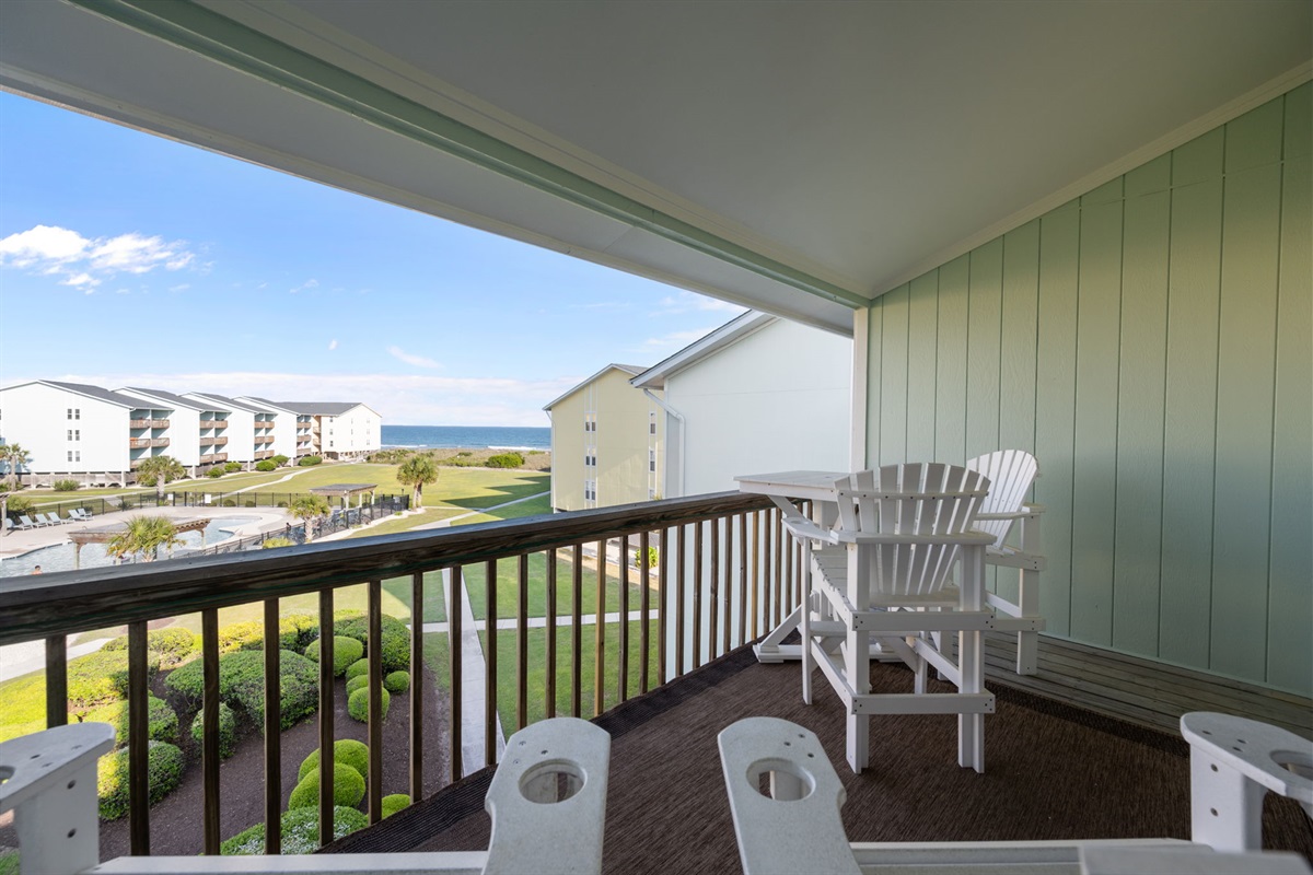Peaceful, elevated vantage point to relax and take in the coastal breeze