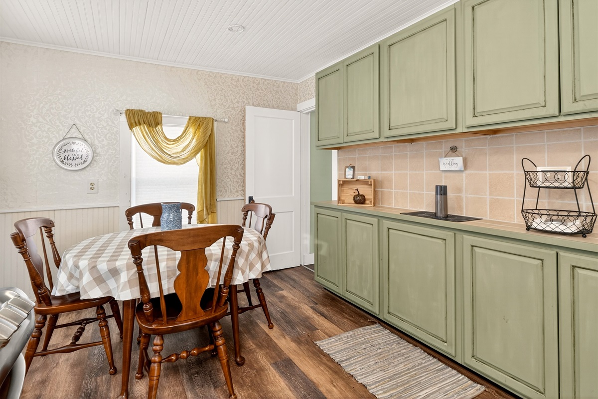 Spacious kitchen with additional seating