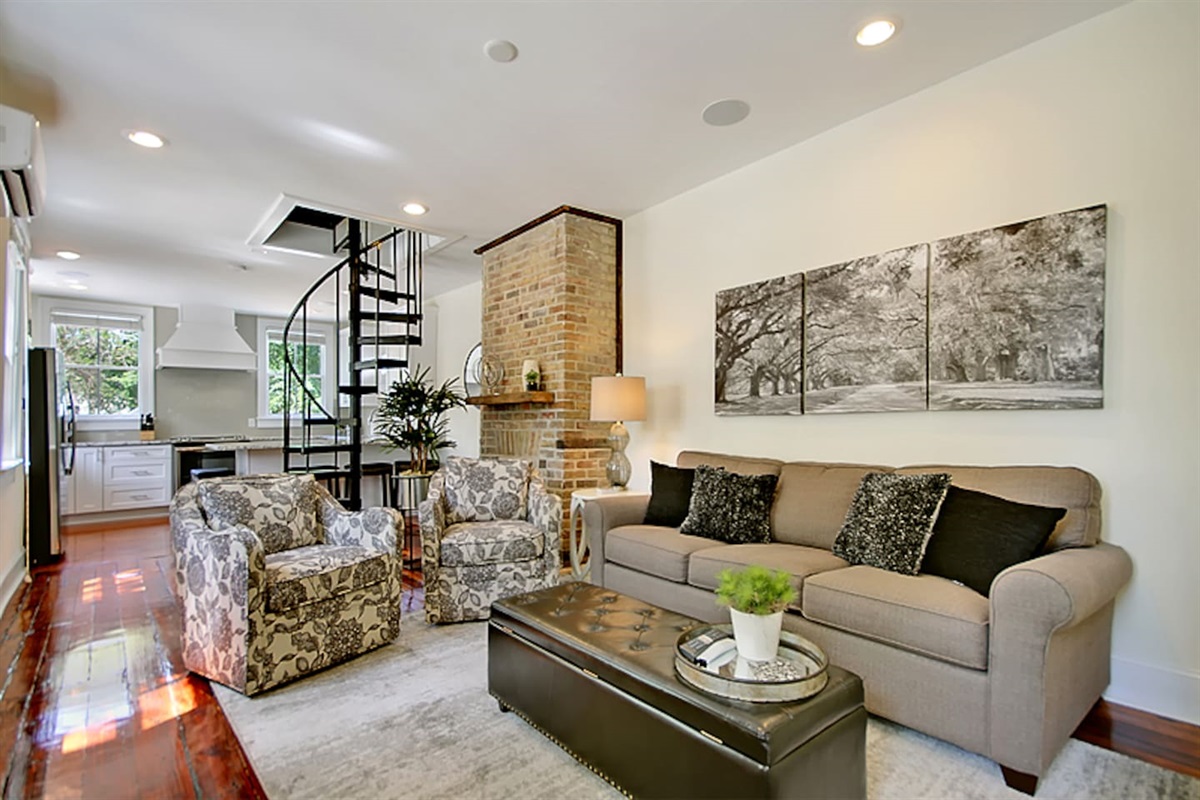 Living Room with queen pull-out sofa