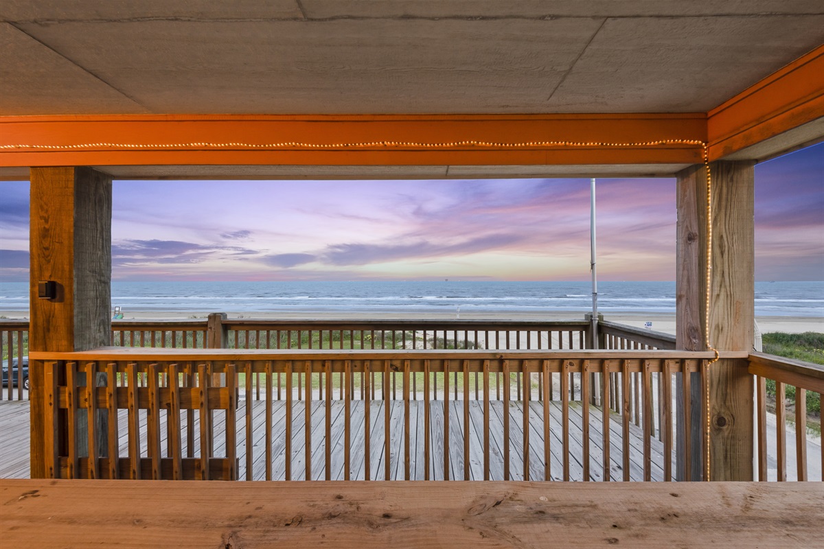 7a2ddab0447a4f48af5980571f405fae Large | Beachhouse | Texas | TX | Vacation Homes | Galveston | Crystal Beach | Kokomo | Breezy Days | Beachfront Elegance | Sunrise Serenity | Southern Sands Property Management, LLC