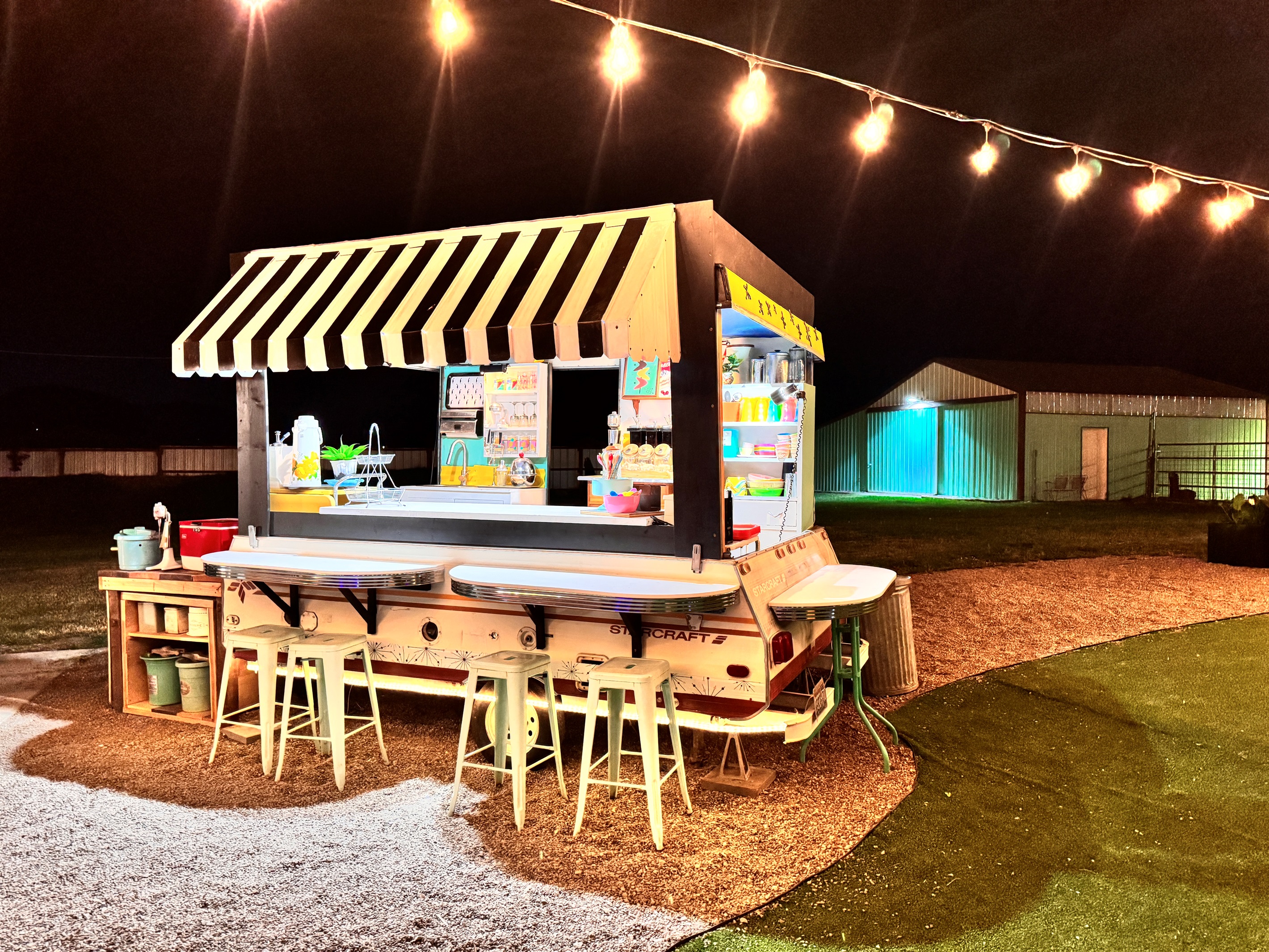 The Galatic chill is the perfect place for serving drinks and dessert. You can use out vintage milkshake machines or homemade ice cream makers to whip up both nostalgia and dessert!