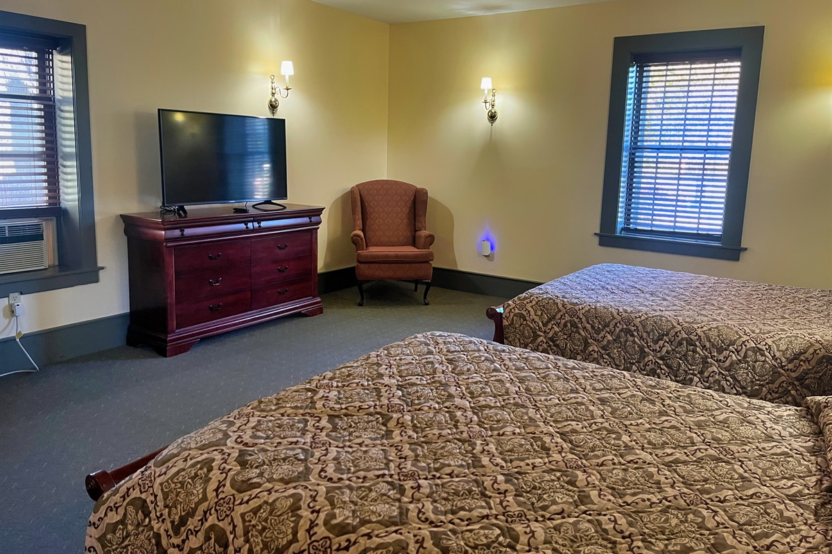 Guest room #6 entry.