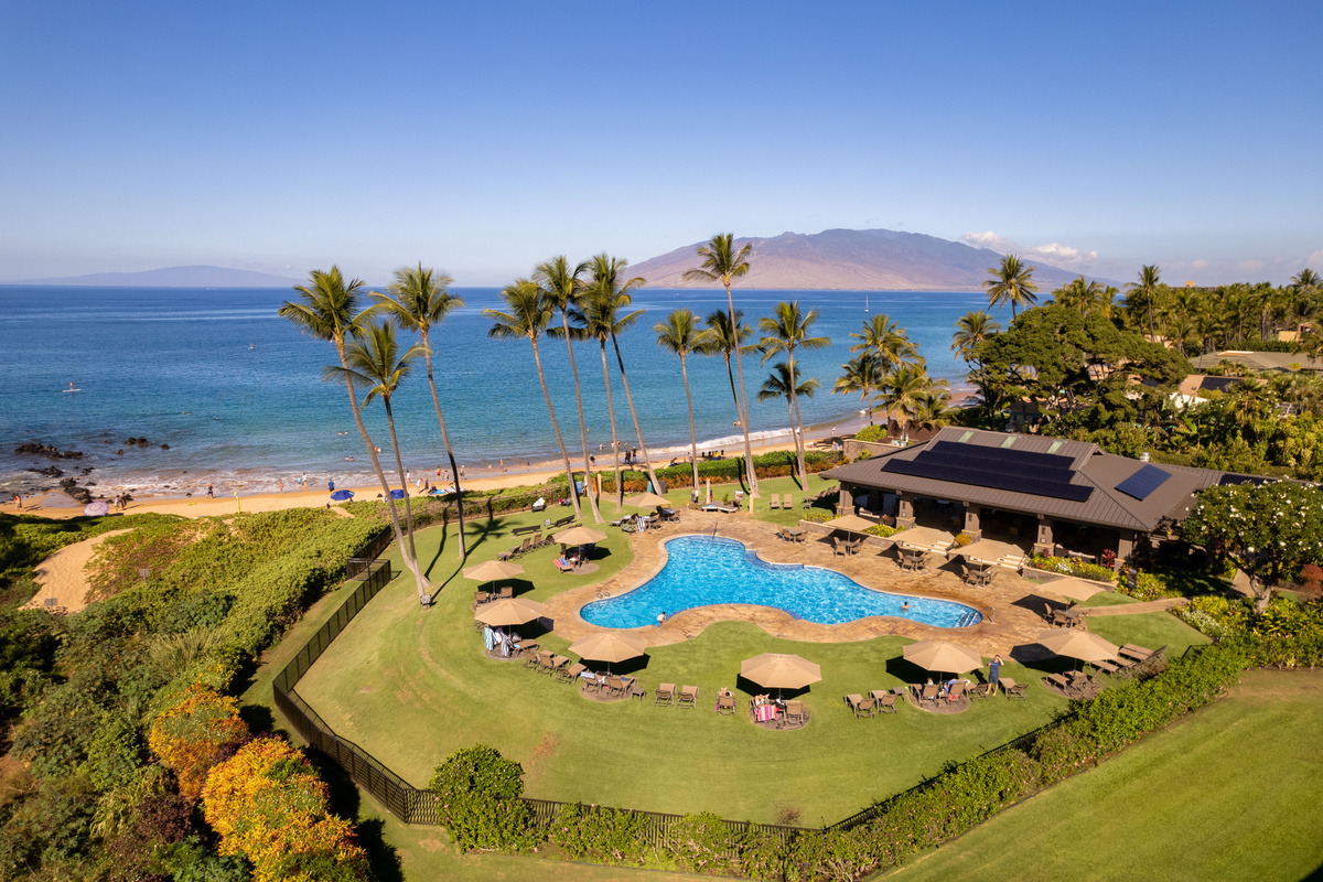 Beachfront Pool from overhead!