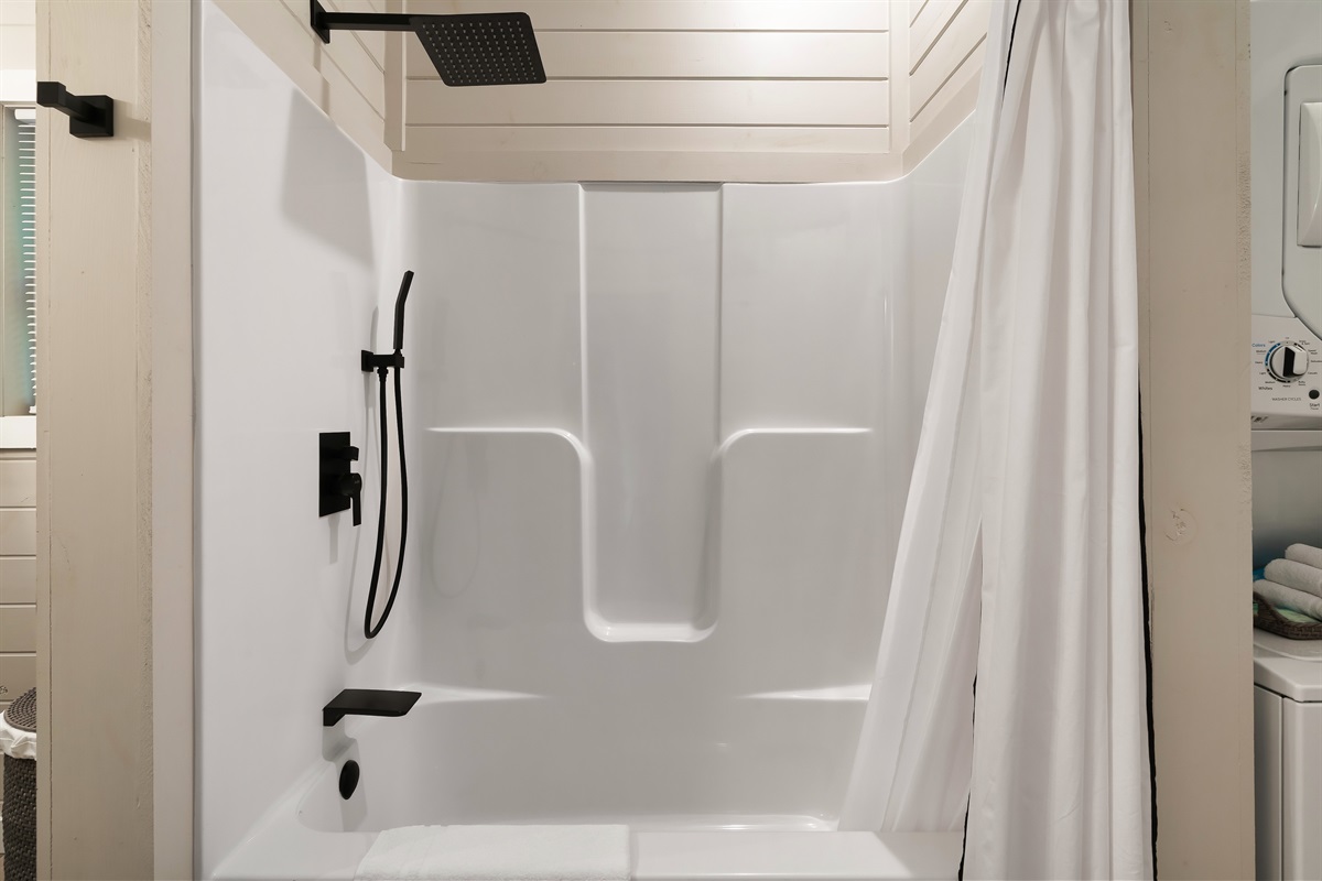 Shower/Tub Combo