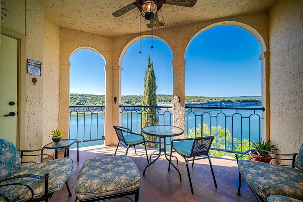 Island Lake View Resort