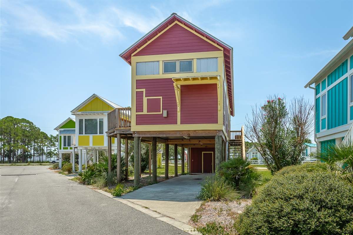 Haven Bungalow 104 Carrabelle Beach RV Resort