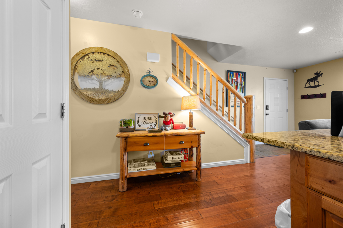 Open Entryway