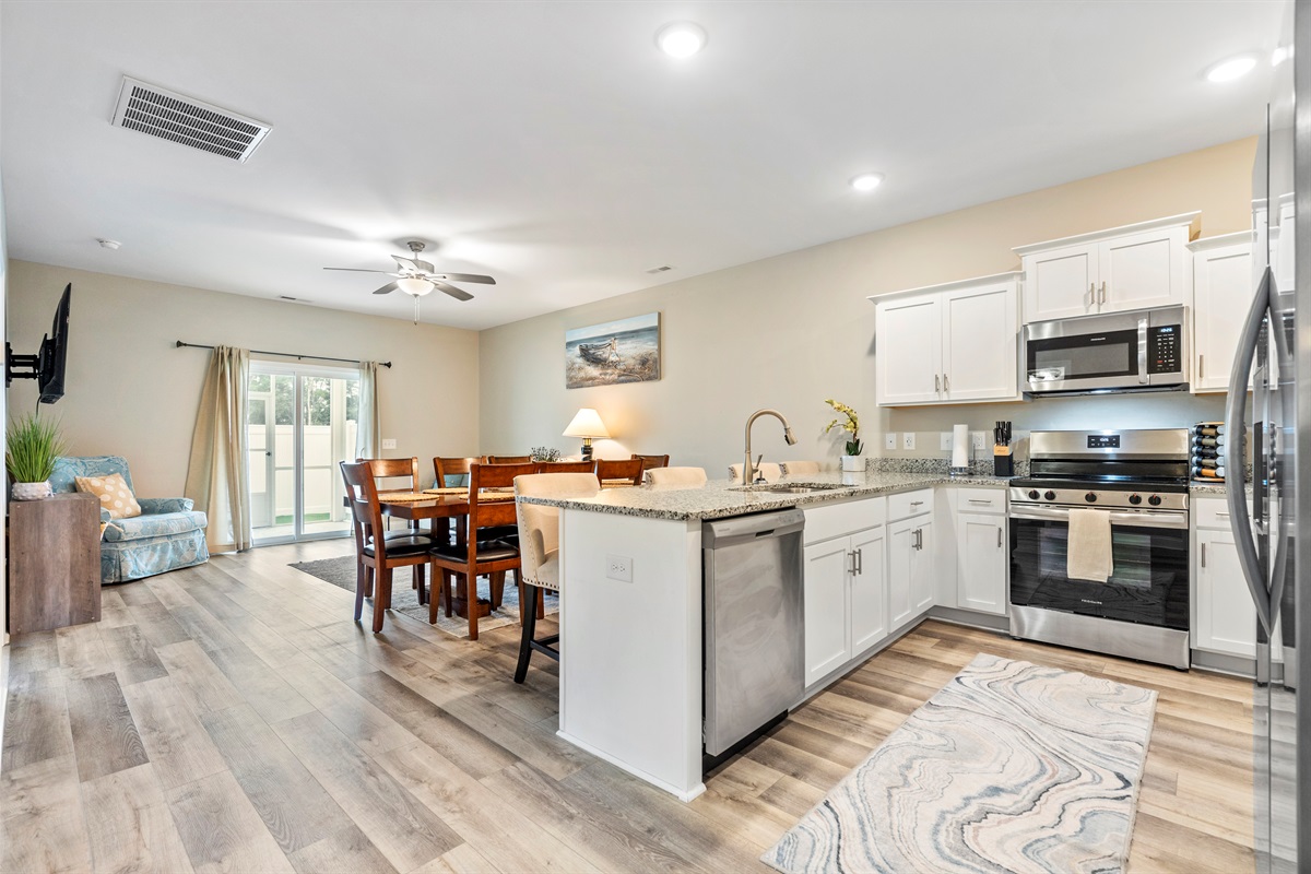 Living/Kitchen