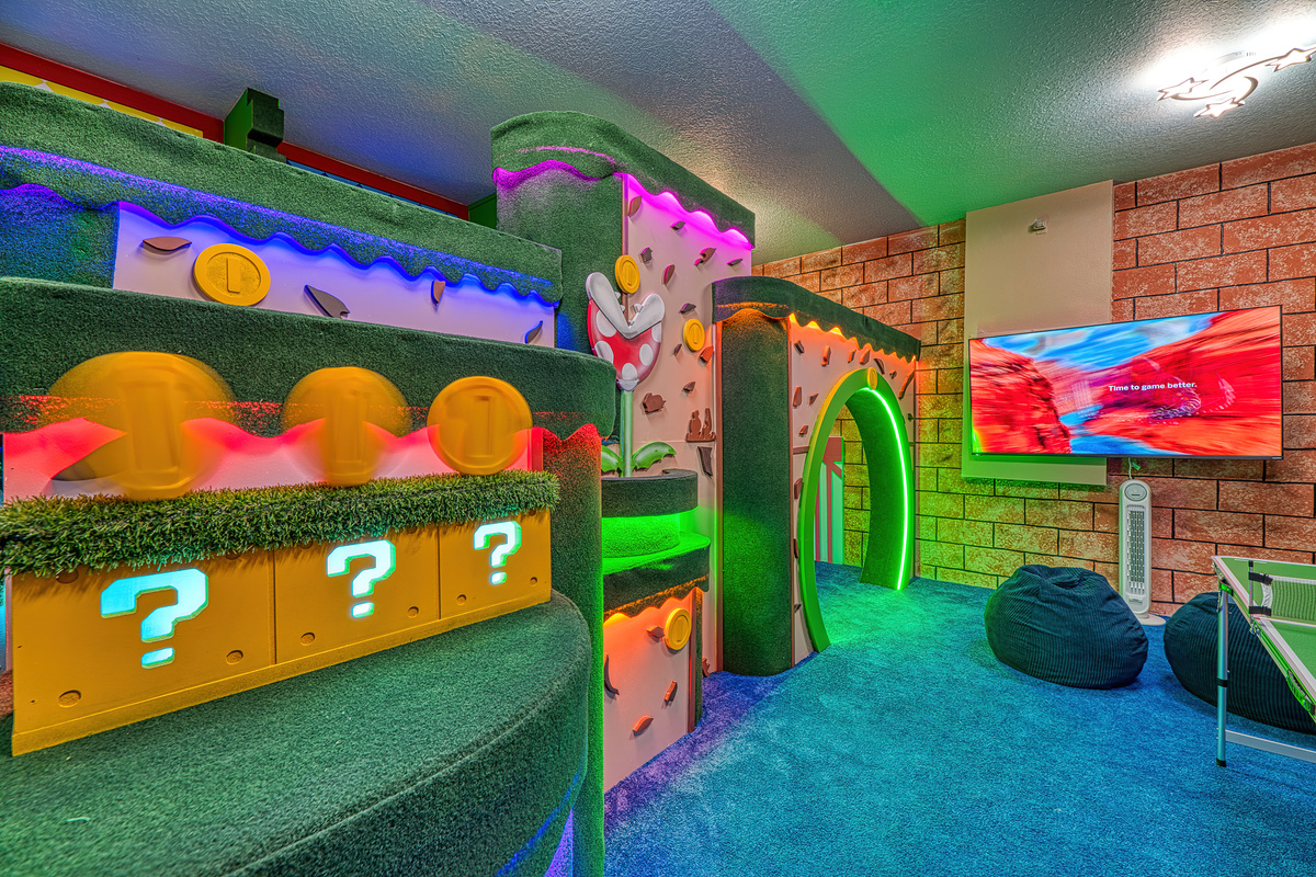 Awesome Super Mario Game Room