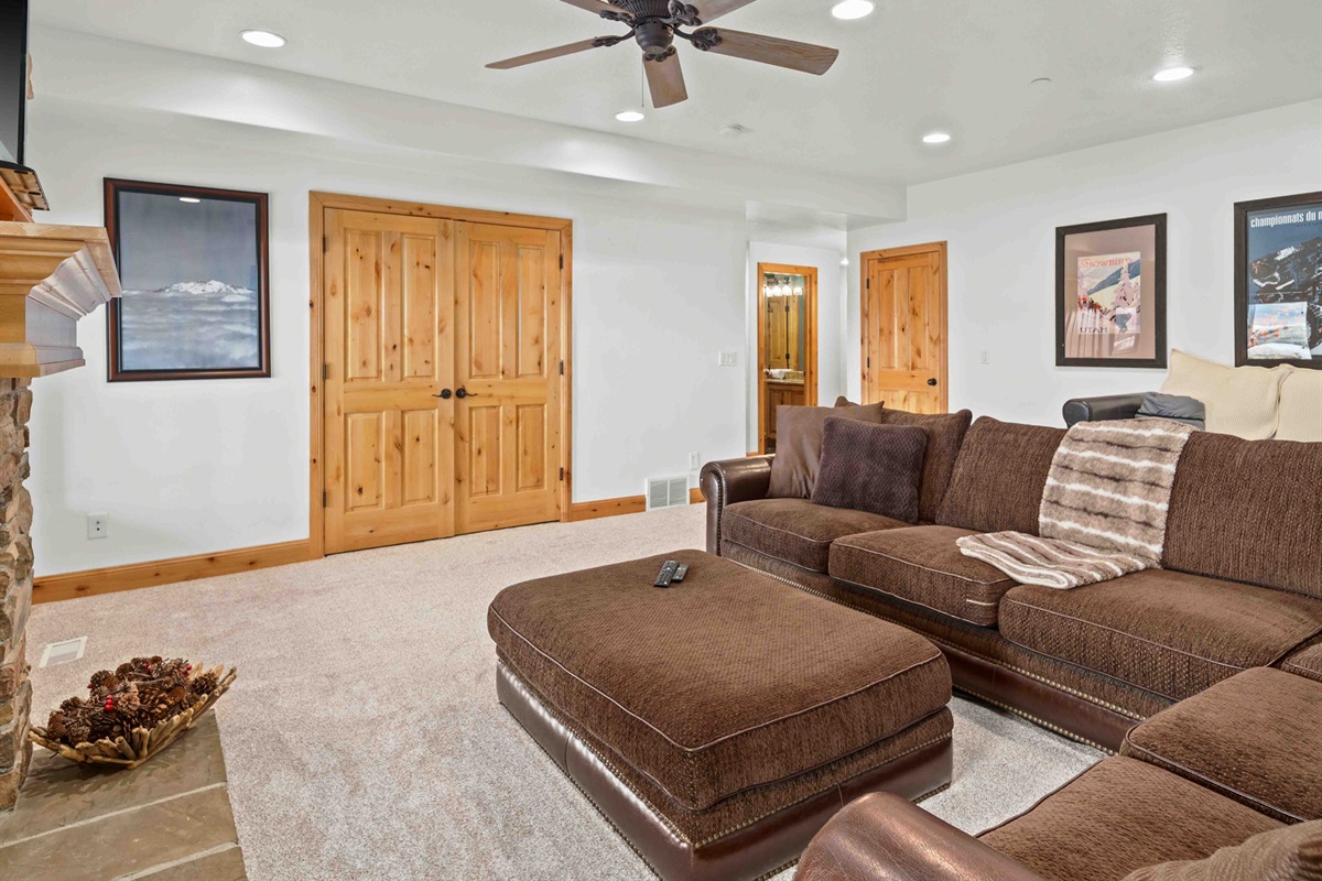 Large sectional seating area with plenty of room for everyone to gather.