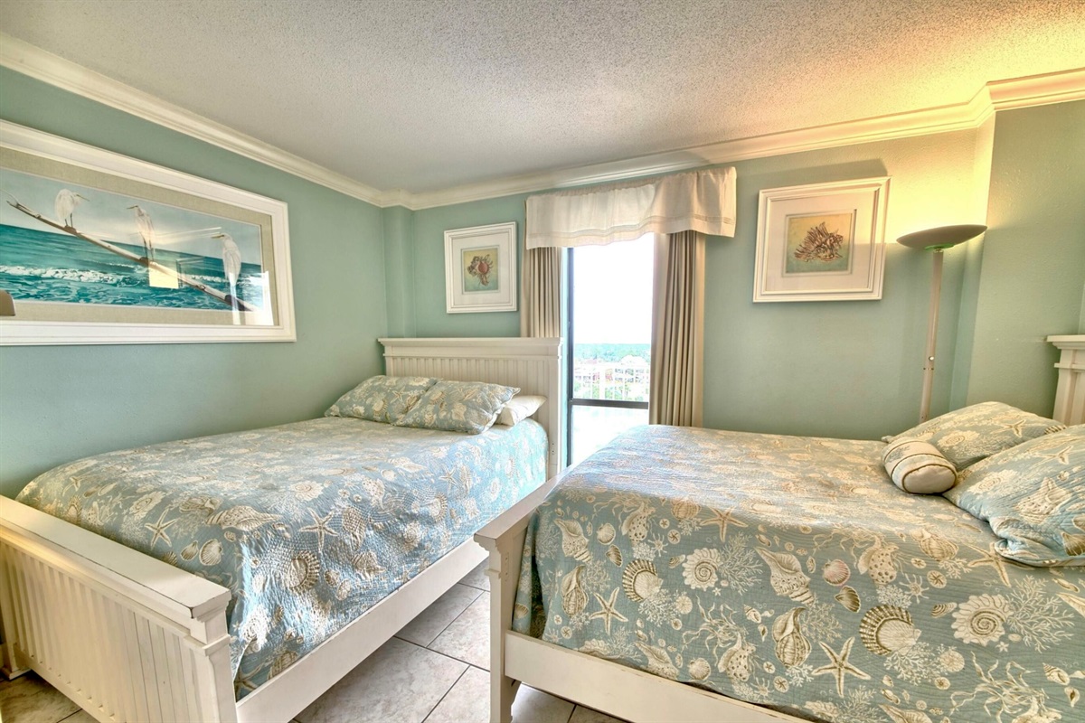 Queen Bedroom