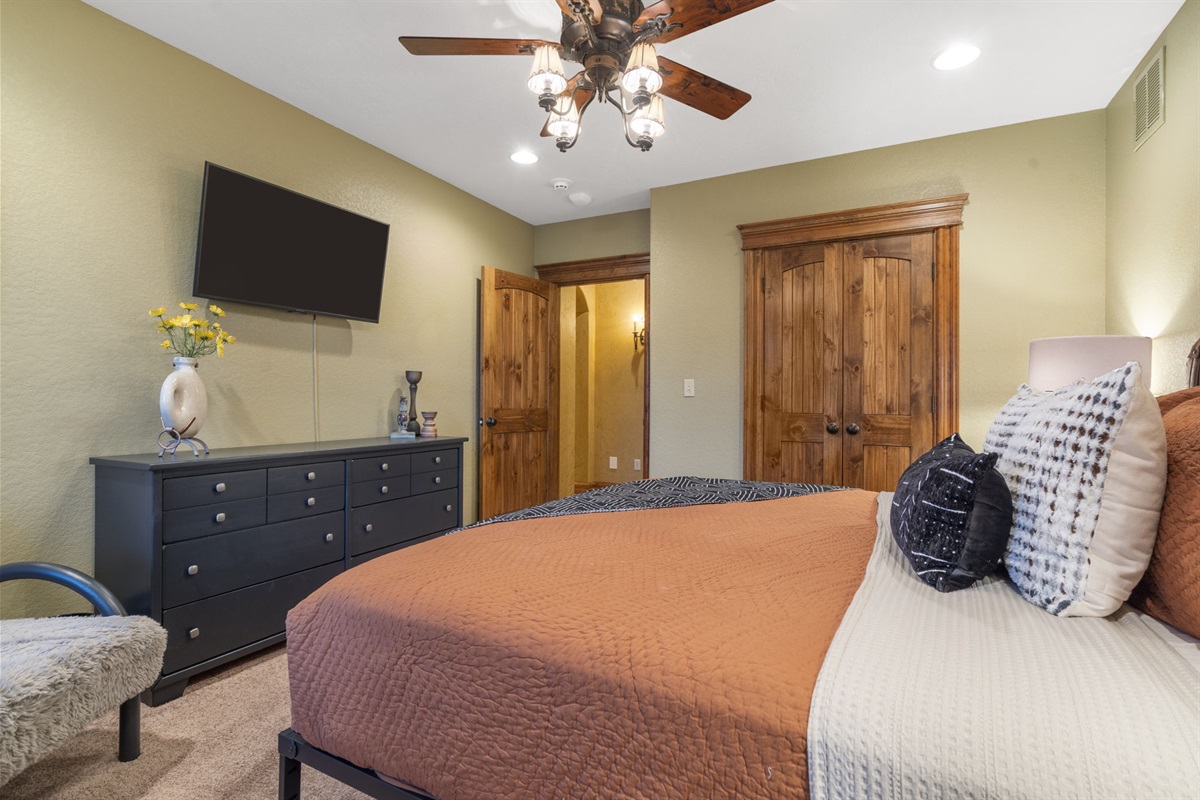 Lower level King bedroom #8