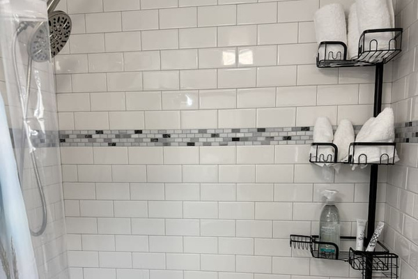 Shower stand