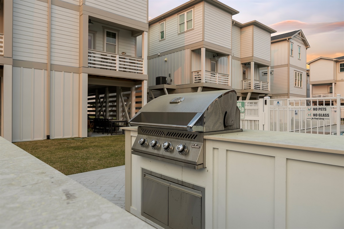 A grill at the common area for your favorite eats!