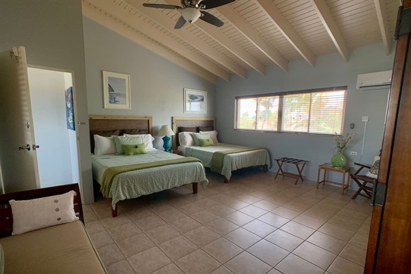 Huge 2nd floor bedroom