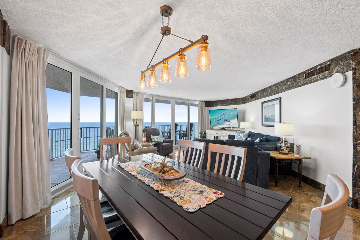 Dining space Seating for 6 