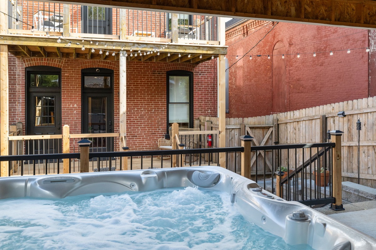 Starlight soaks and bubbly bliss. The ultimate amenity for your next getaway.