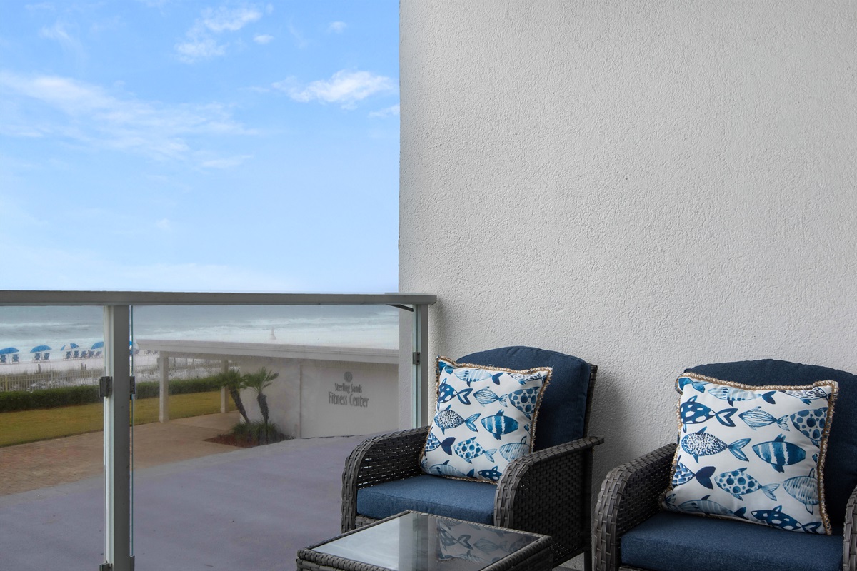 Fitness center, one floor down from balcony