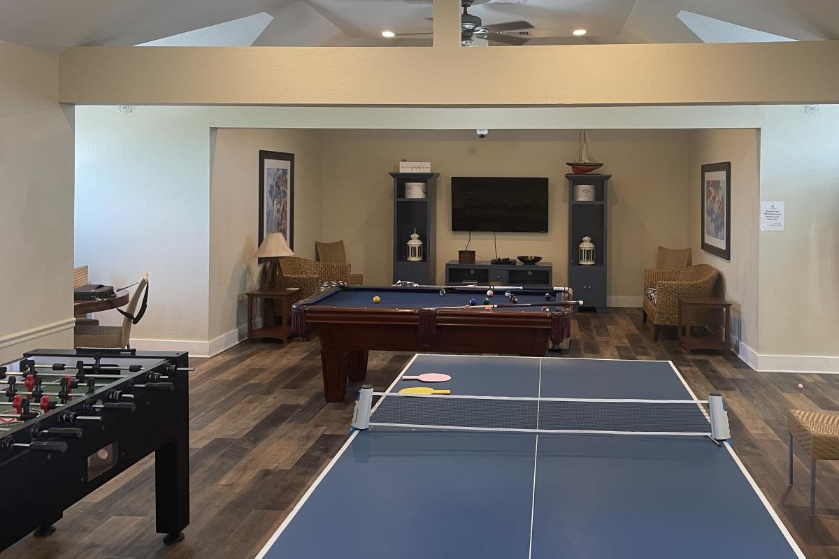 7b19fd9fc55745d39f9993c61ba1d0d5 Large | Beachhouse | Texas | TX | Vacation Homes | Galveston | Crystal Beach | Kokomo | Breezy Days | Beachfront Elegance | Sunrise Serenity | Southern Sands Property Management, LLC