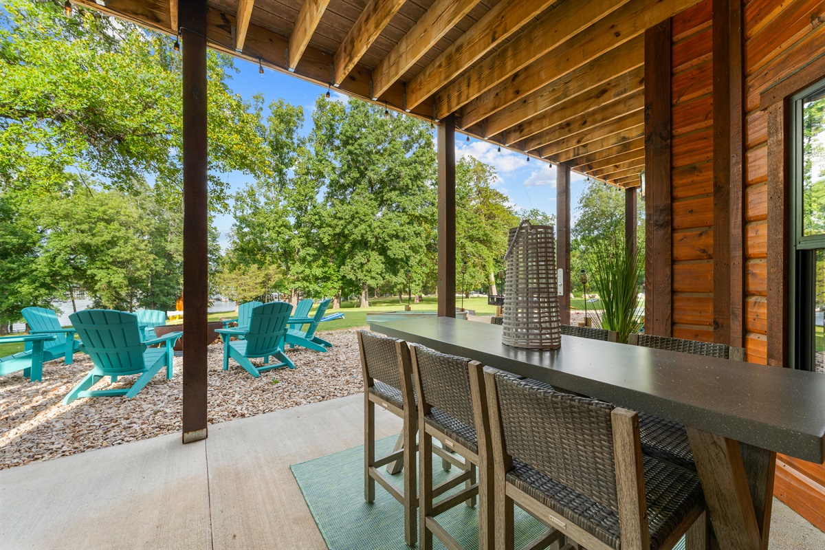 Private hot tub, swing, seating, and fire pit!